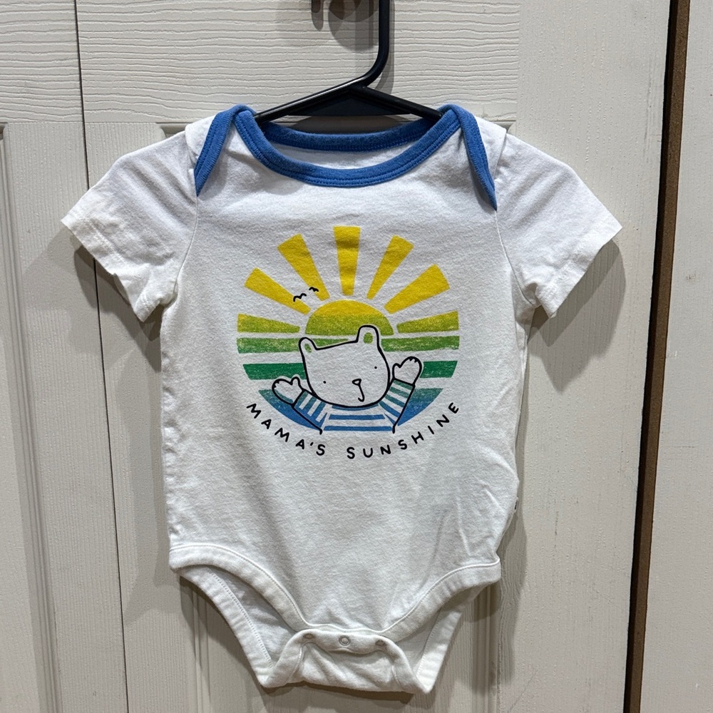 GAP White and Blue Mama's Sunshine Bodysuit 6-12m